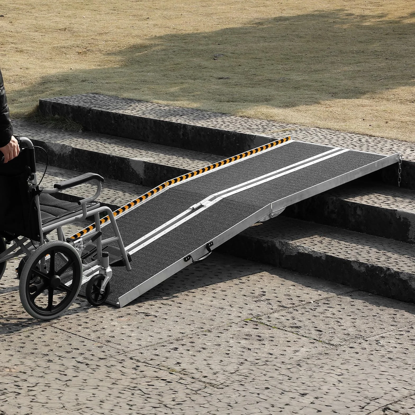 VEVOR Rampa dla wózków inwalidzkich, nośność 363 kg, przenośna składana rampa progowa, antypoślizgowa, 243,84 cm, do skutera, dla osób niepełnosprawnych, schodów, drzwi