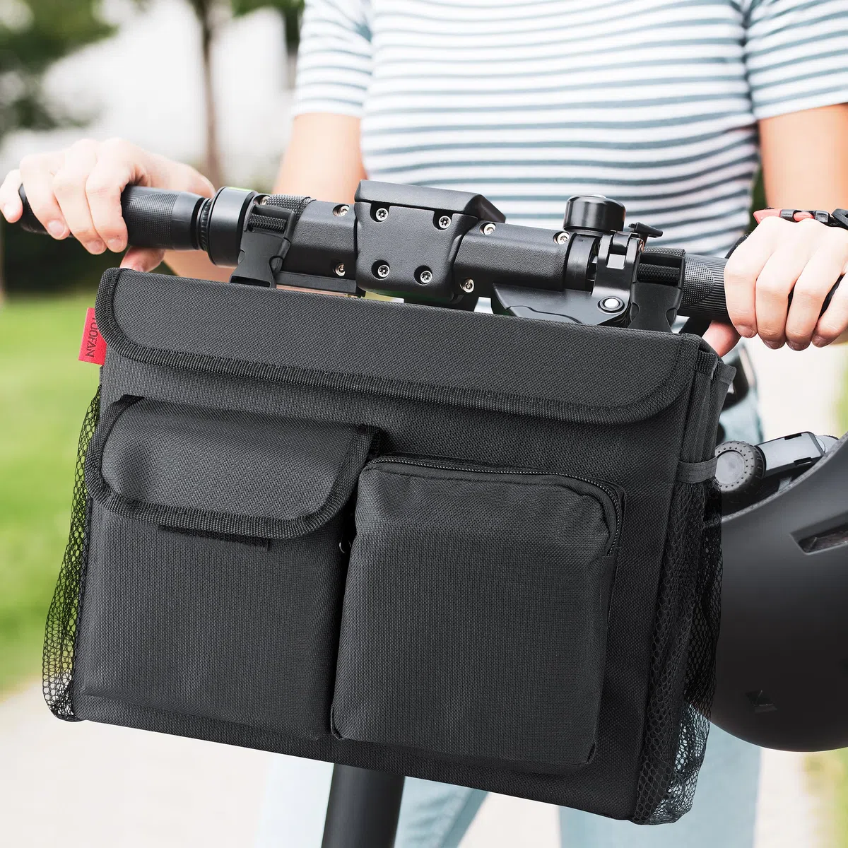 YOOFAN Torba na hulajnogę – wygodny organizator z kieszenią na laptopa 14 calowego i uchwytami dla kubków
